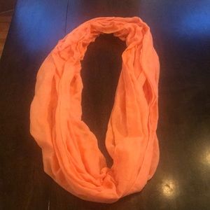Lightweight Infinity Scarf - Coral